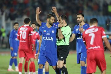 کارشناسان داوری صحنه‌های مشکوک پرسپولیس - استقلال خوزستان/ یک پنالتی سوخت؟