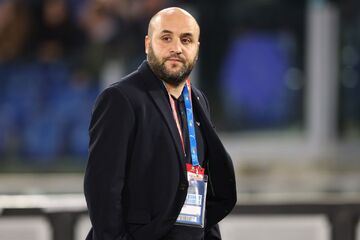 مربی جدید تیم ملی با ظاهری به سبک دیپلمات‌ها/ گالیاردی نیمکت قلعه‌نویی را سنگین کرد! +عکس