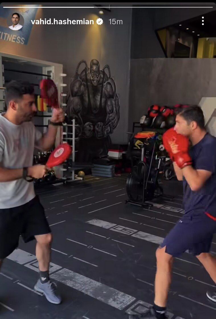 وحید هاشمیان بعد از اخراج از پرسپولیس تغییر رشته داد! +عکس