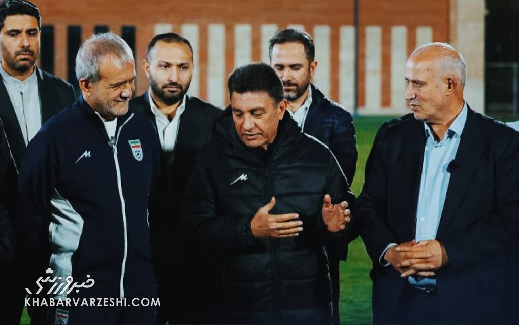 پزشکیان پا به توپ شد/ رئیس جمهور مقابل ستارههای تیم ملی و قلعهنویی +عکس