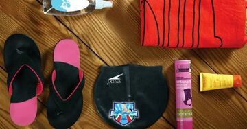 برای رفتن به استخر چه وسایلی لازم داریم؟ (خانم‌ها و آقایان)