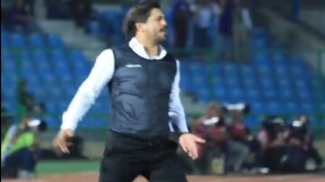 ویدیوی حمایتی باشگاه لیگ برتری از سرمربی خود؛ هم شادی، هم فریاد و اعتراض!