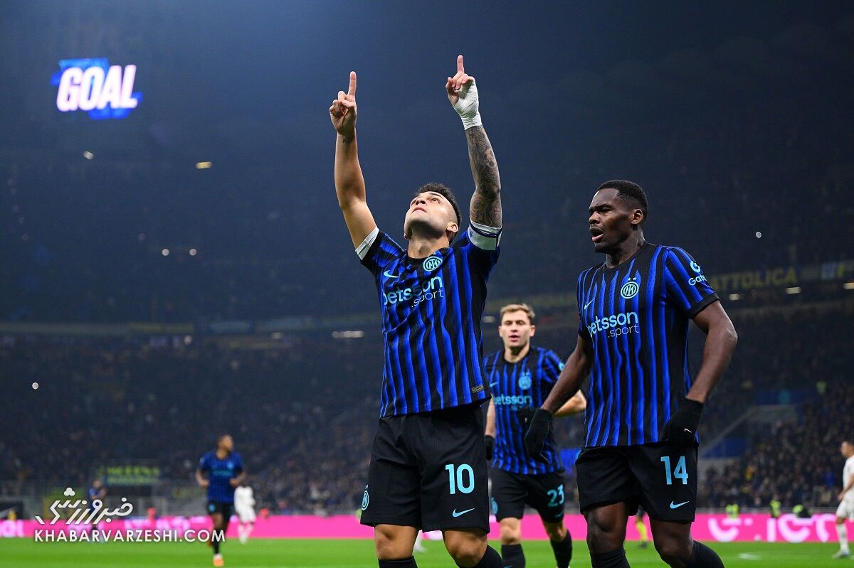 فرصت‌طلبی افعی؛ صدر آبی شد