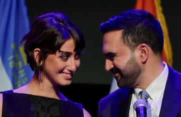 ویدیو| زهران ممدانی، فوتبالیست و تیم مورد علاقه خودش را معرفی کرد؛ یک اسطوره فرانسوی!