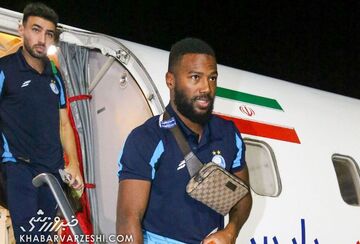 نازون تقصیری ندارد، مثل منیر نیست/ اشتباه اسلامی را دیگر تکرار نکنیم/ صعود استقلال در آسیا ۵۰-۵۰ است