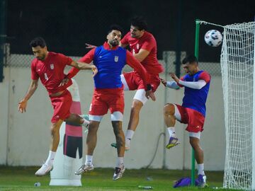 سامان قدوس آنفلوآنزا گرفت!/ تمرین بانشاط تیم ملی در العین؛ عمری با فیزیوتراپ تمرین کرد +ویدیو