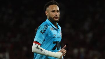 فحاشی نیمار به یک خبرنگار؛ دروغ را بس کنید!/ نیمار نابغه است...