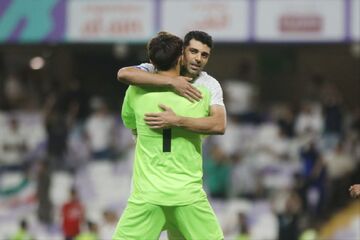 حمایت قاطع طارمی از بیرانوند؛ تصور نمی‌کنم شرایط و حواشی خارج از زمین بر او تأثیر بگذارد!