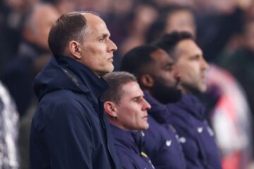 چالش خواندن سرود ملی برای سرمربی تیم ملی؛ خواندن این سرود لیاقت می‌خواهد!