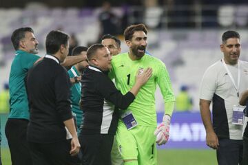 ویدیو| واکنش بیرانوند به شوخی گزارشگر خرم آباد در پخش زنده