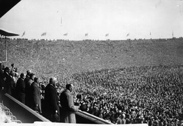 نجات دروازه‌های نمادین استادیوم پایتخت با کمک کارشناس تایتانیک +تصاویر