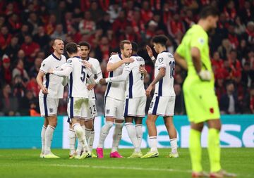 یاسر آسانی و یاران، لقمه آسانی برای انگلیس بودند!