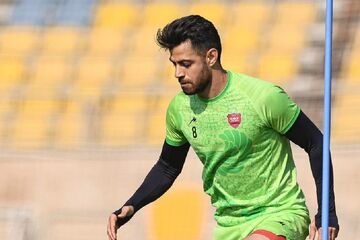 خبر قطعی درباره وضعیت پورعلی‌گنجی؛ مدافع پرسپولیس به بازی بعدی می‌رسد؟