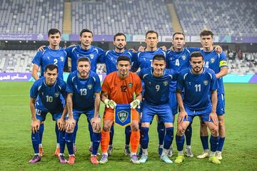 پوستر قهرمانی ازبکستان پس از شکست ایران با «هیس»! +عکس