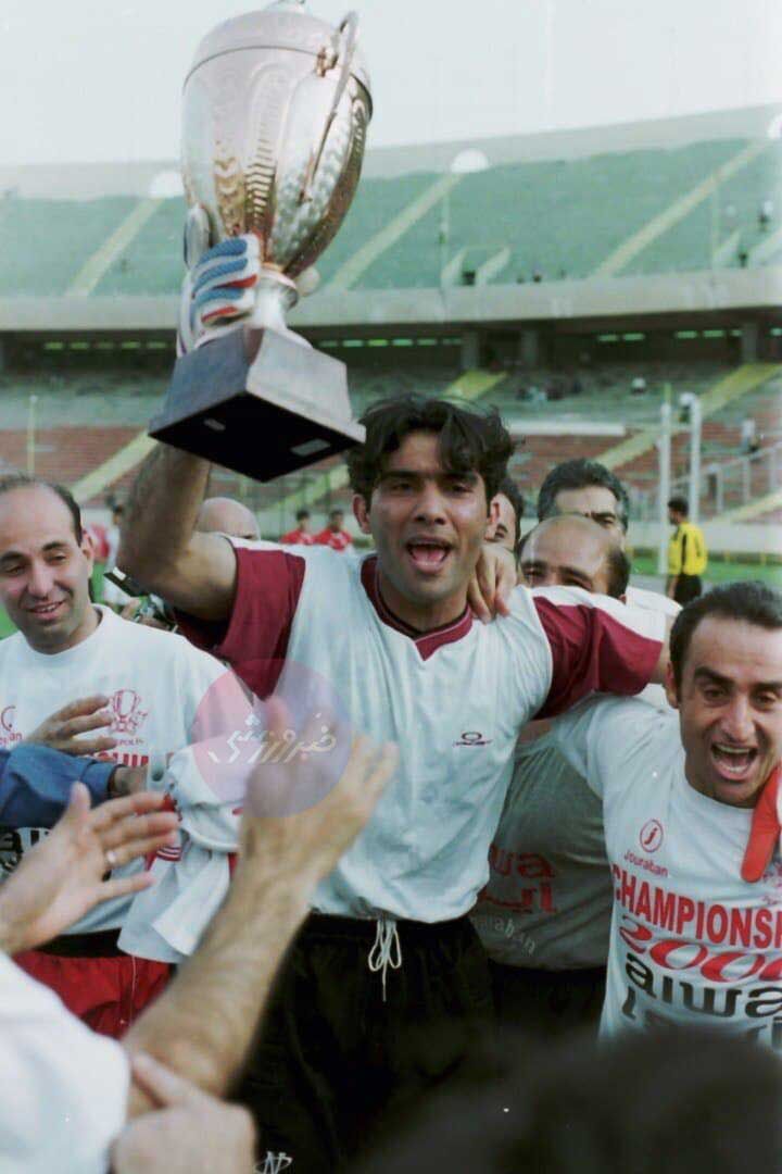 تورق تاریخ| عکس‌های دیده‌نشده از جشن قهرمانی پرسپولیس در سال ۱۳۷۹