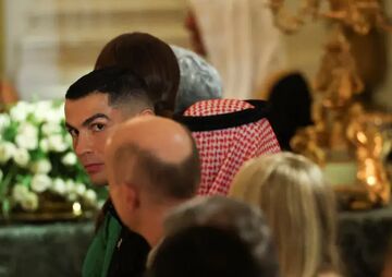 دیدار ترامپ و رونالدو در اتاق بیضی؛ عکسی که دنیا را منفجر کرد +عکس