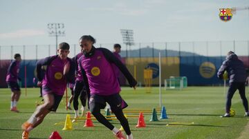 ویدیو| بازگشت ملی پوشان بارسلونا به اردو پس از فیفا دی