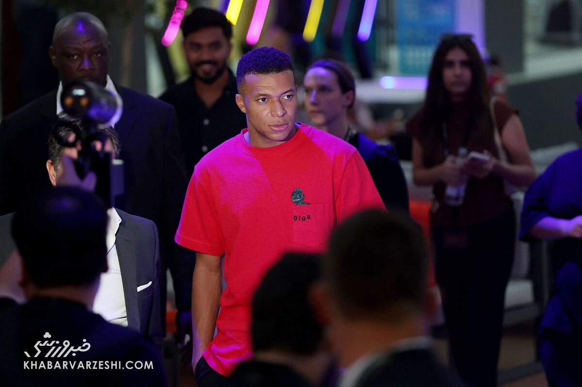 جنجال جدید امباپه در فرانسه؛ سفر به دبی پس از کناره‌گیری از تیم ملی