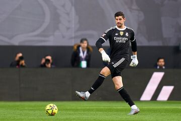 علاقه شدید بارسلونا به جذب گلر رئال مادرید