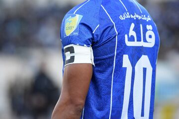 پرونده استقلال هم مثل پرسپولیس و سپاهان بسته شد؛ تراکتور بدون اسکوچیچ، ایستگاه بعدی ملی پوش پردردسر/ رامین رضاییان، میلیاردر خانه به دوش!