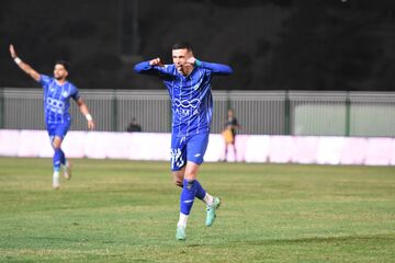 ویدیو| سوپرگل ستاره استقلال به سبک آرین روبن/ گل سوم به المحرق با حرکت انفرادی یاسر آسانی