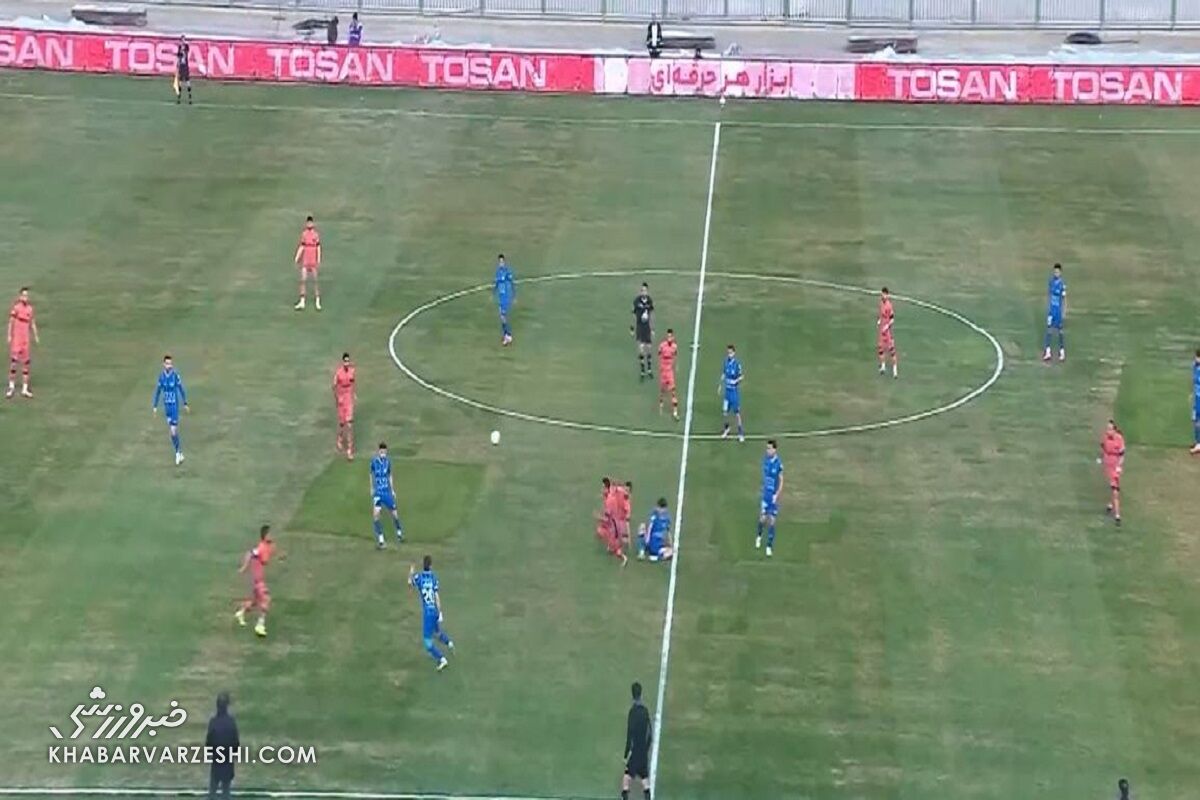 ویدیو| اخراج جنجالی بازیکن پادیاب پس از خطای خشن روی کوشکی