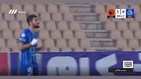 پنالتی مردود استقلال مقابل پادیاب درست بود؟