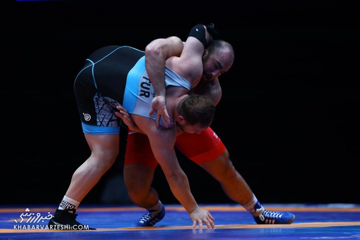 پادشاه سنگین‌وزن جهان طلایی شد؛ قهرمانی امیرحسین زارع در ریاض