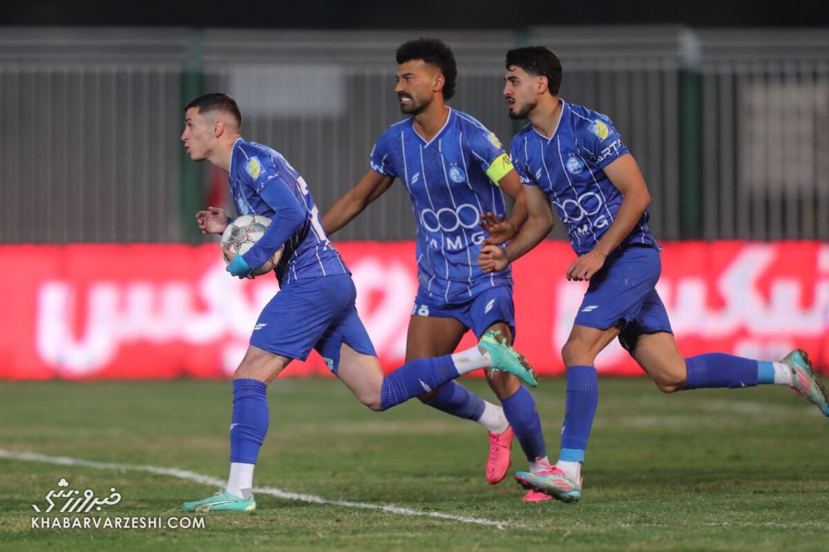 ویدیو| خلاصه بازی استقلال ۲ – پادیاب ۱/ باز هم آسانی نجات داد
