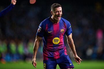 ستاره لهستانی به دنبال تاریخ‌سازی؛ لوا به جمع برترین‌های بارسلونا نزدیک می‌شود