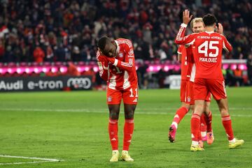 بایرن مونیخ ۶ - فرایبورگ ۲/ تیربار بایرنی‌ها دوباره روشن شد/ جشن دهمین پیروزی با شش گل