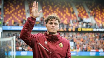 خداحافظی تلخ در ۲۶ سالگی از فوتبال پس از سومین پارگی رباط صلیبی