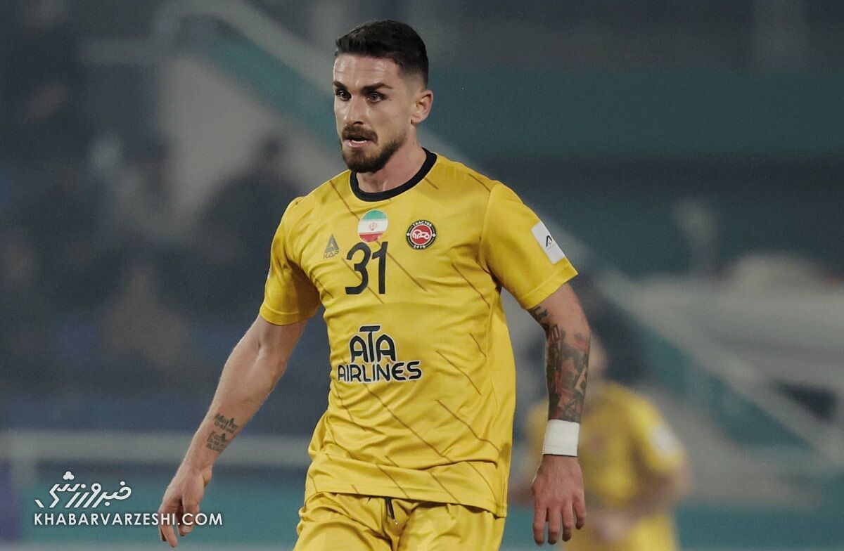 ویدیو| لوشکیا، زننده گل سه امتیازی نماینده ایران در نخبگان: خوشحالم به تراکتور کمک کردم!