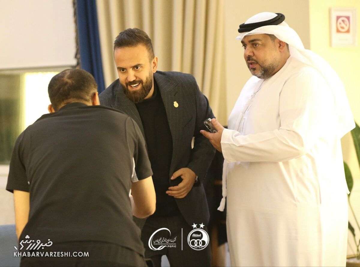 استقلال با گل آبی به استقبال الوصل رفت +عکس