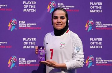 فرشته کریمی، ستاره ایران در اولین پیروزی فوتسال زنان در جام جهانی