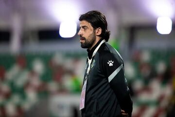 سرمربی الوصل بعد از توقف استقلال: از ساپینتو ممنونم!/ نمی‌دانم مقصر افسر پلیس بود یا راننده اتوبوس!