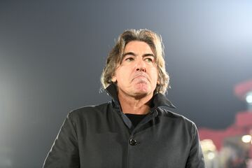 ویدیو| واکنش ساپینتو به غیبت گلر اولش: روی فرم نیست