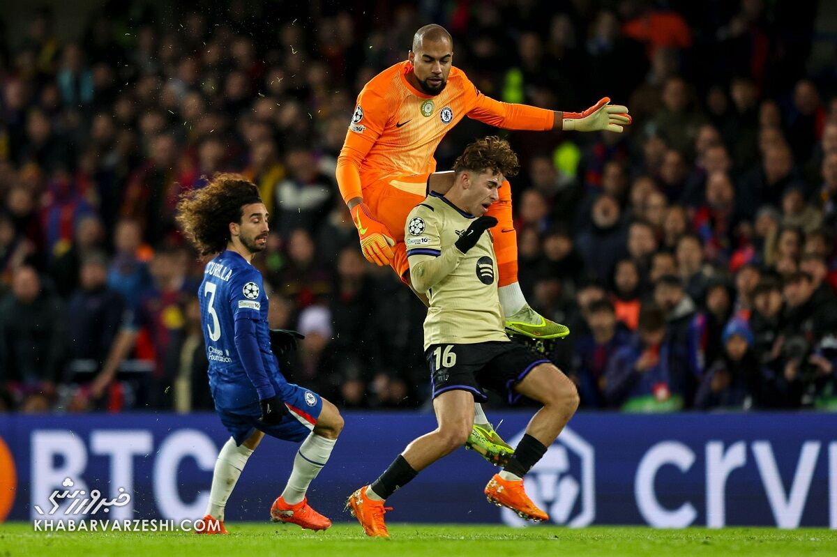 دروازه‌بان اسپانیایی چلسی، روی اعصاب هواداران بارسا