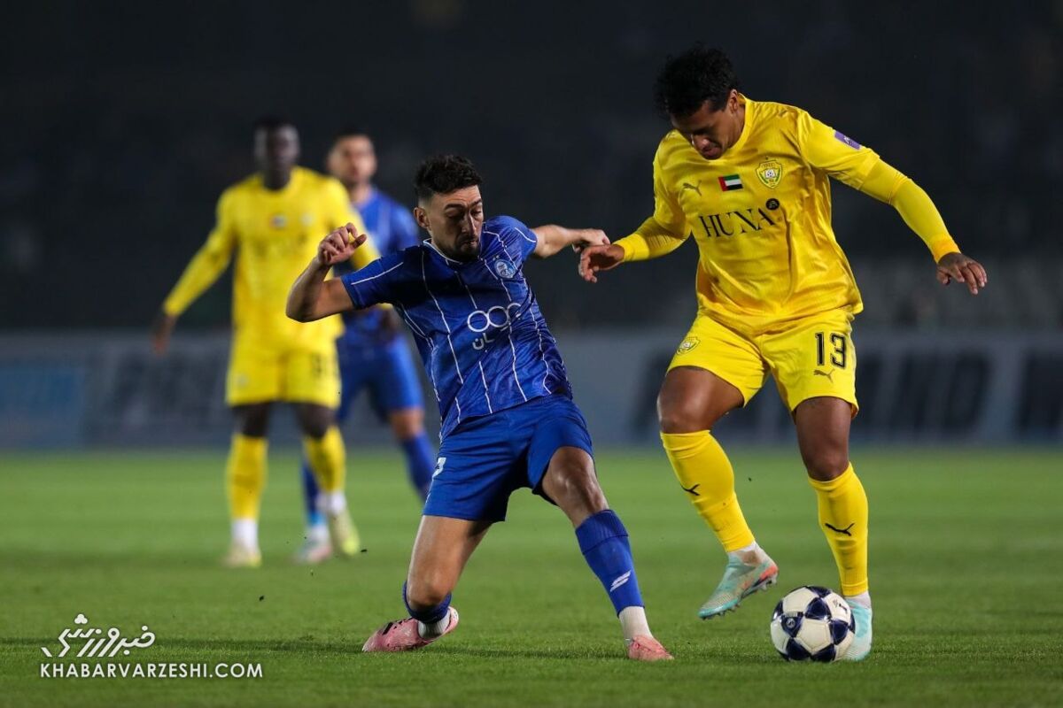 ستاره سرشناس استقلال دربی را از دست داد؟!