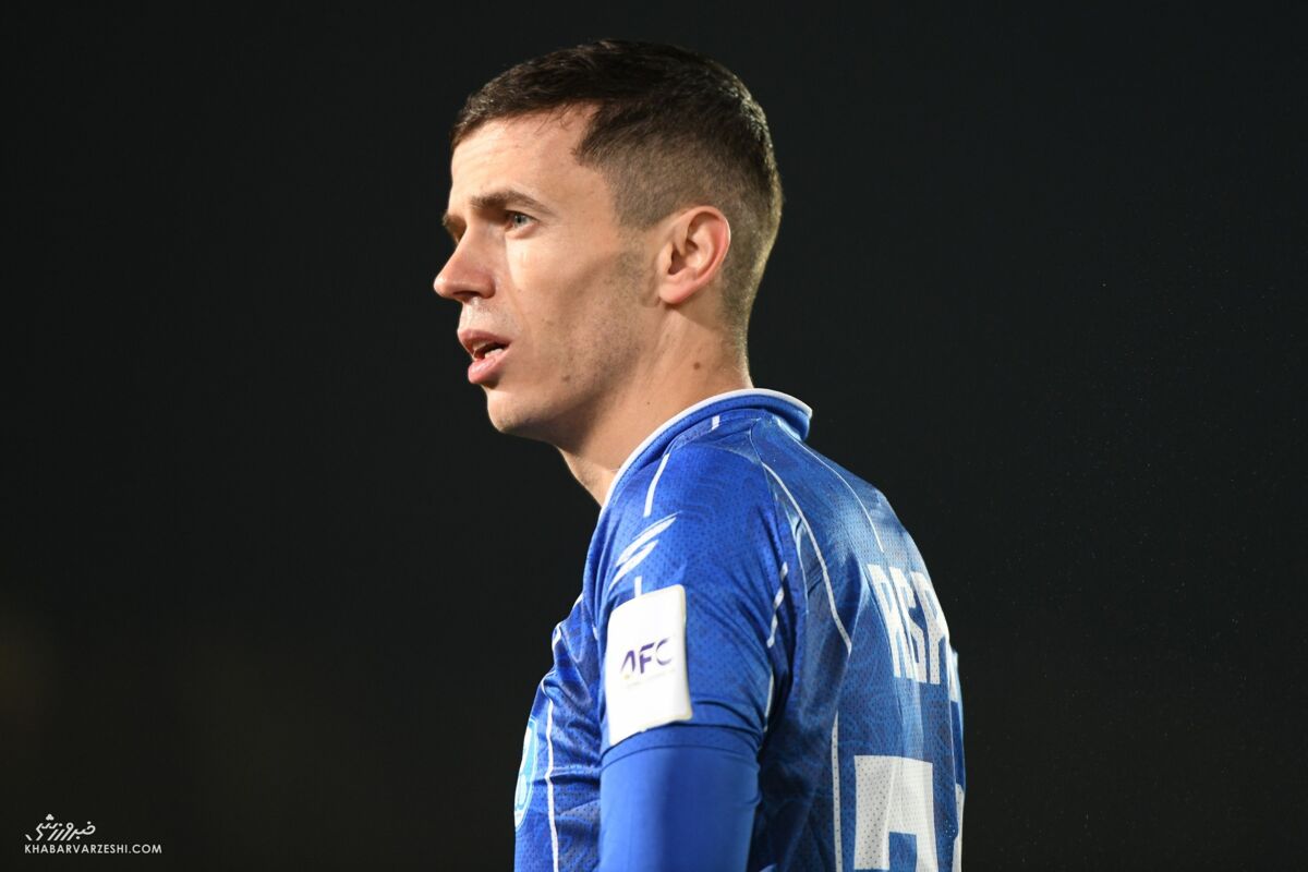 یاسر آسانی پیام داد و بهترین بازیکن استقلال انتخاب شد +عکس