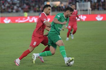 پرسپولیس برای دربی تلفات داد؟/ نگرانی سرخ‌ها برای علیپور؛ مهاجم سه کارته سرخ‌ها به استقلال رسید؟