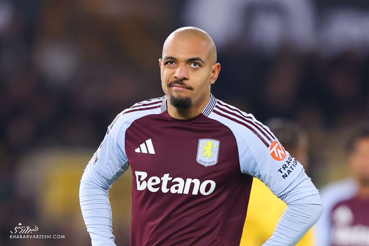 شب جنون‌آمیز در لیگ اروپا؛ دو گل مالن و باران اشیا از سکوها