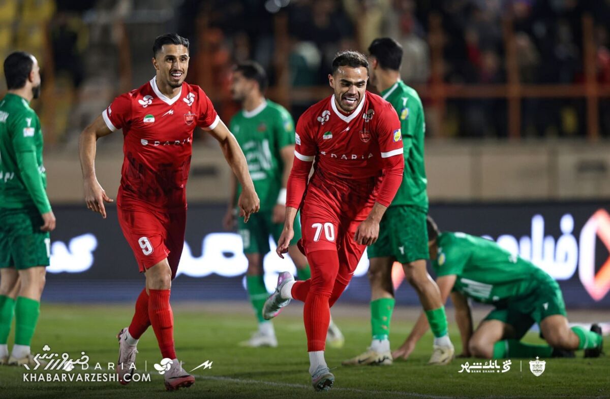 گل سوم پرسپولیس آفساید نبود/ تغییر وحید هاشمیان به نفع تیم شد/ شاهد یک دربی معمولی خواهیم بود