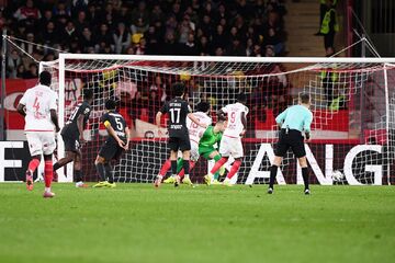 ویدیو| خلاصه بازی موناکو ۱ - پاری‌سن‌ژرمن ۰/ غول کشی به شیوه سامورایی