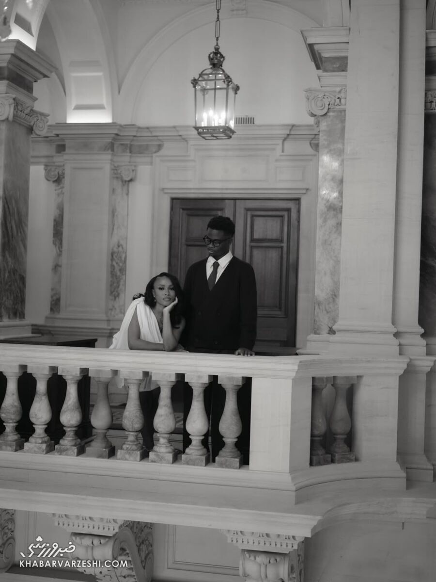 بوکایو ساکا و نامزدش تولامی بنسون