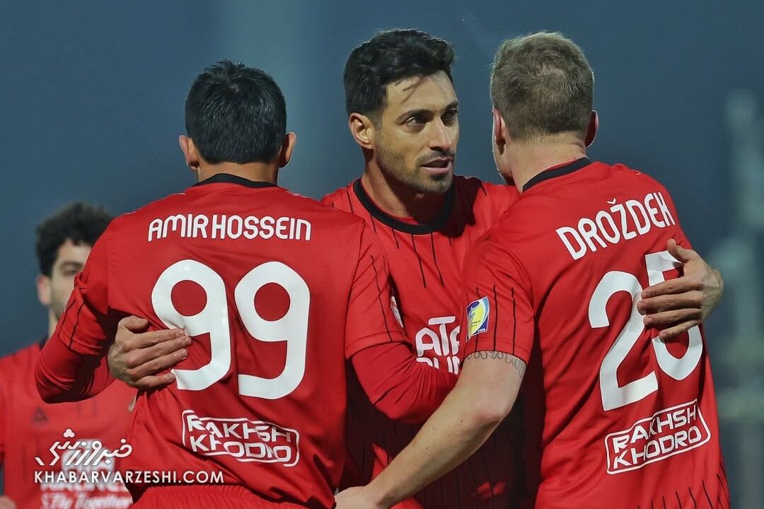 رمز عبور تراکتور از روی چادر آهنی چه بود؟!