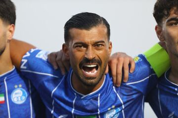 وقتی ساپینتو پشت کاپیتانش برابر مدیریت ایستاد!