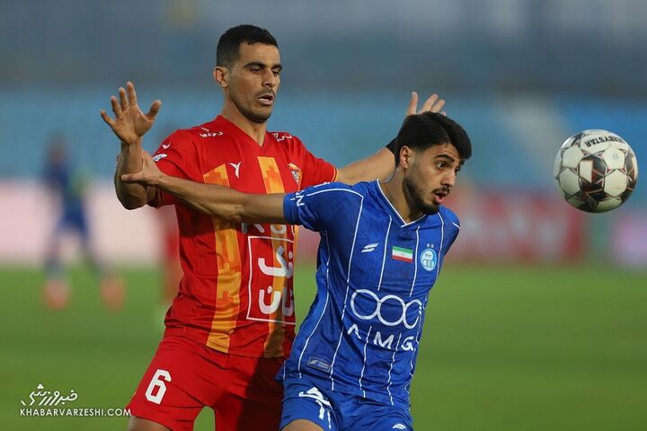 سعید سحرخیزان و علی نعمتی؛ استقلال - فولاد