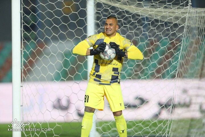 حامد لک؛ استقلال - فولاد