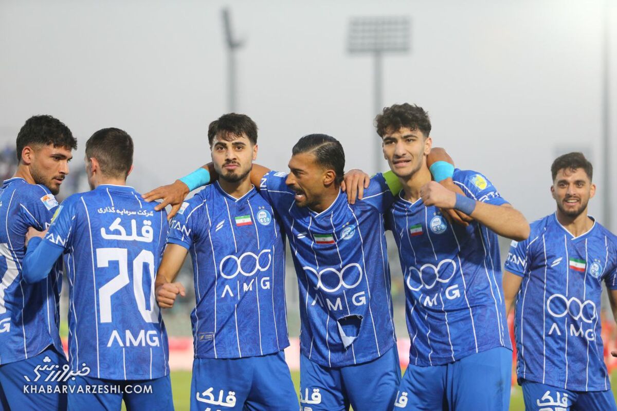 شادی گل سعید سحرخیزان در دیدار استقلال و فولاد